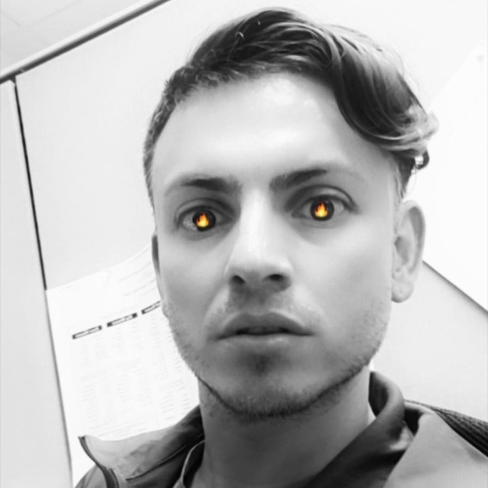 Meet your Posher, Esteban